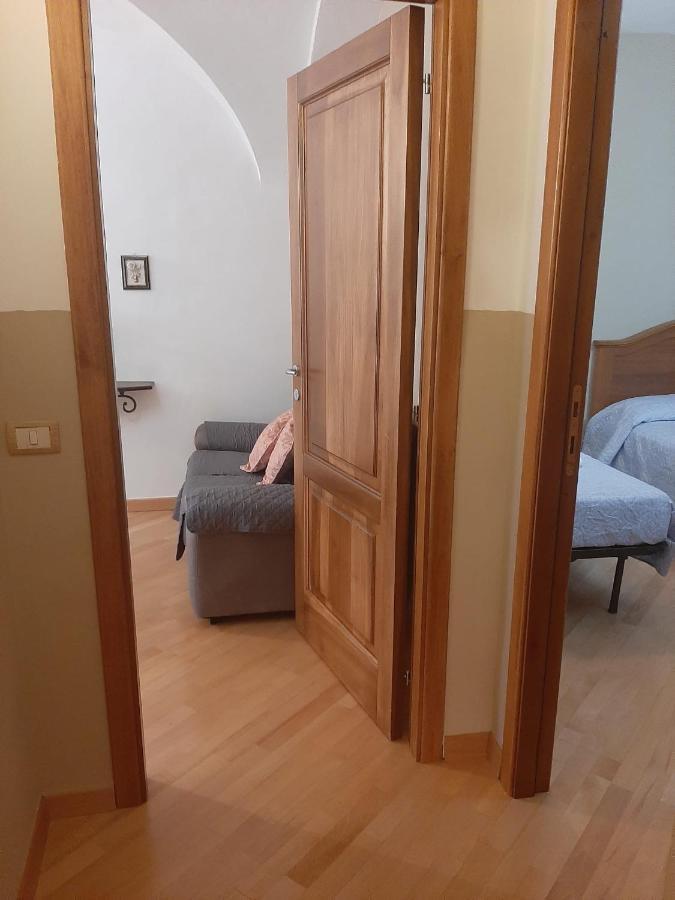 Alloggi Piazza Umberto Primo Pacentro Εξωτερικό φωτογραφία